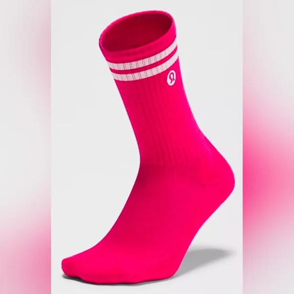 Lululemon Athletica Unisex Large Daily Essential Crew Socks Pink Socks. New - Picture 3 of 5